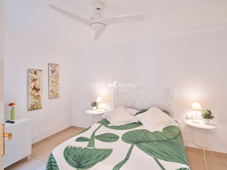 Penthouse for Sale in Playa Del Duque, Tenerife 26