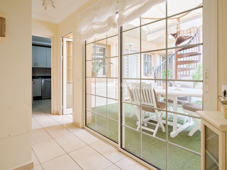 Penthouse for Sale in Playa Del Duque, Tenerife 13