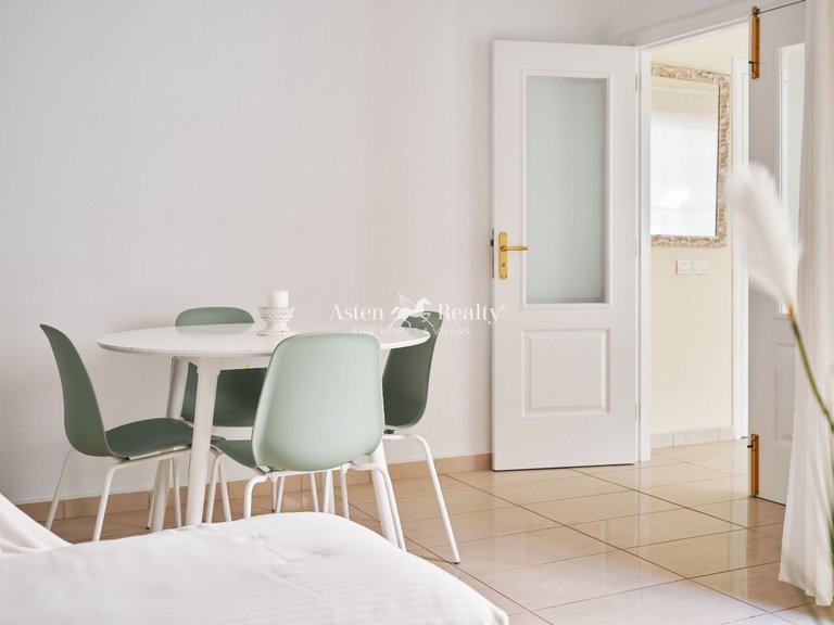 Penthouse for Sale in Playa Del Duque, Tenerife 20