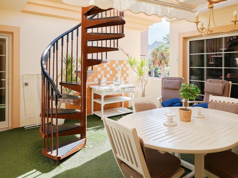 Penthouse for Sale in Playa Del Duque, Tenerife 11