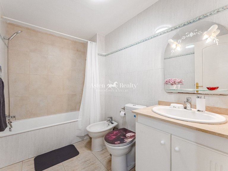 Apartment for Sale in Adeje, Tenerife 14