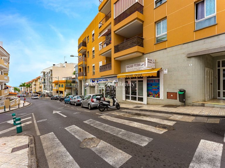 Apartment for Sale in Adeje, Tenerife 31