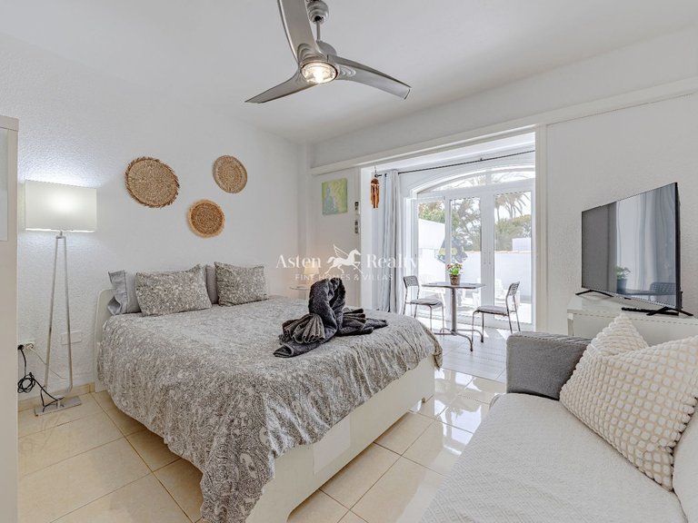 Apartment for Sale in Playa De Las Américas, Tenerife 6