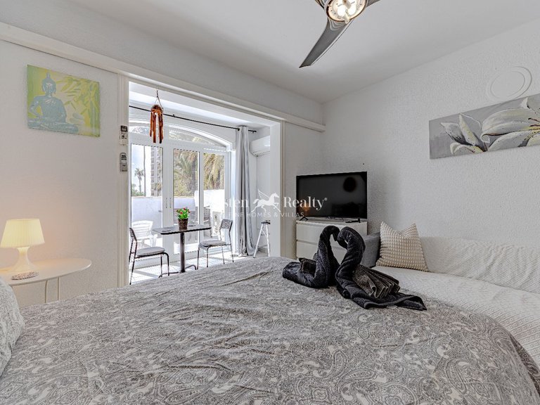 Apartment for Sale in Playa De Las Américas, Tenerife 7