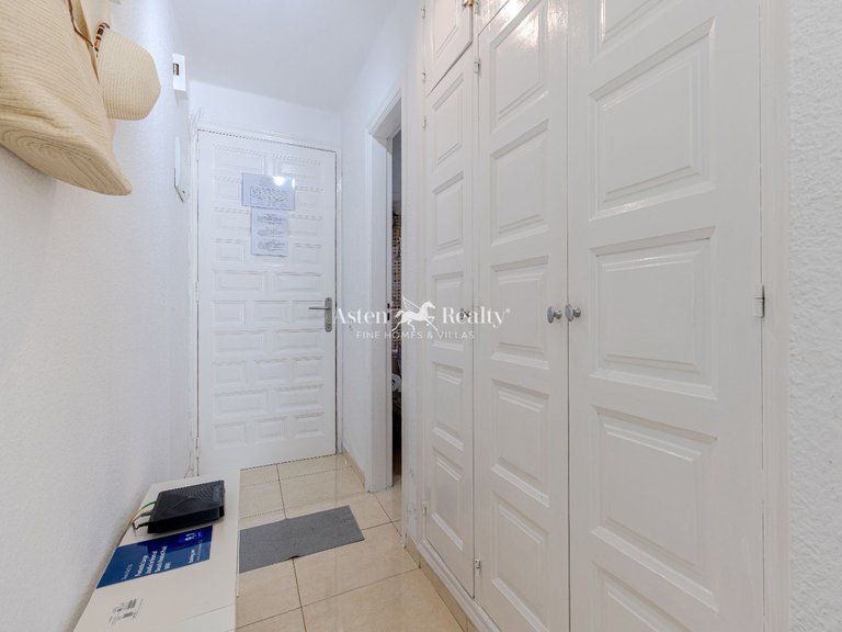 Apartment for Sale in Playa De Las Américas, Tenerife 18
