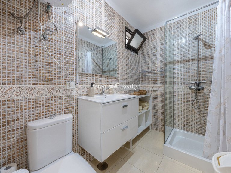 Apartment for Sale in Playa De Las Américas, Tenerife 19