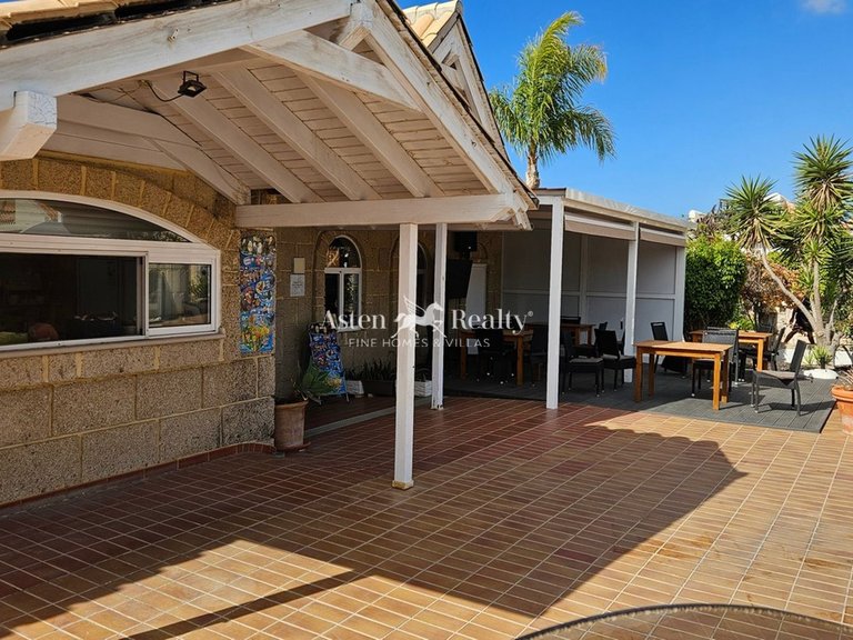 Villa for Sale in Golf Del Sur, Tenerife 5