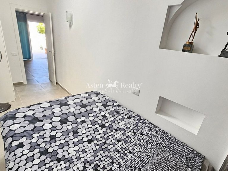 Villa for Sale in Golf Del Sur, Tenerife 11