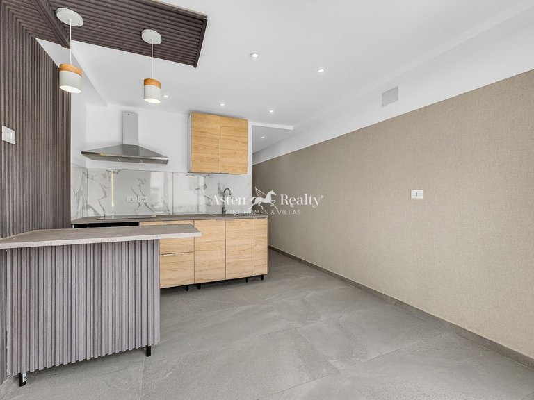 Penthouse for Sale in Los Cristianos, Tenerife 4
