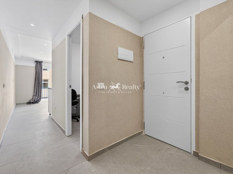 Penthouse for Sale in Los Cristianos, Tenerife 15