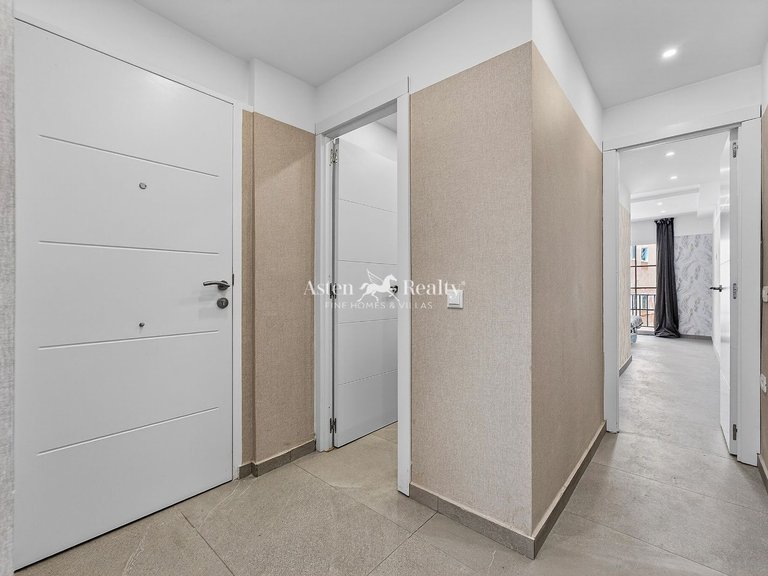 Penthouse for Sale in Los Cristianos, Tenerife 16