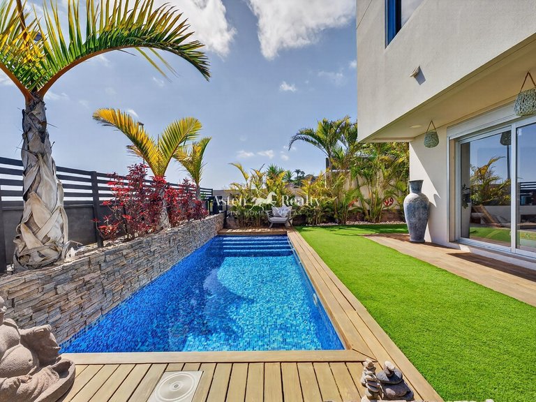 Villa for Sale in Chayofa, Tenerife 7