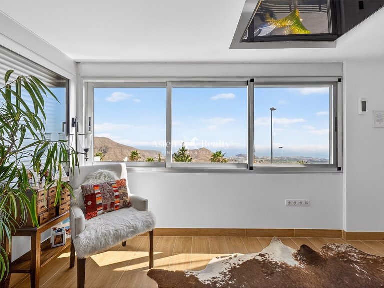 Villa for Sale in Chayofa, Tenerife 29