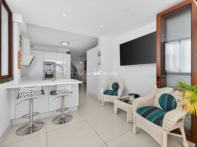 Penthouse for Sale in Valle De San Lorenzo, Tenerife 9