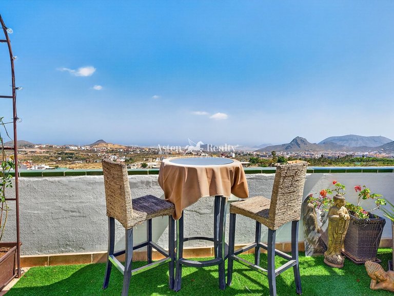 Penthouse for Sale in Valle De San Lorenzo, Tenerife 4
