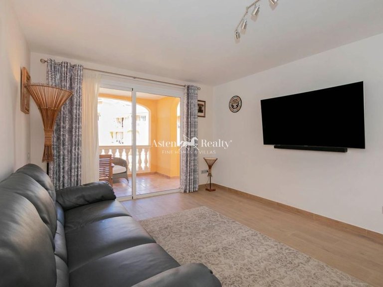 Apartment for Sale in Los Cristianos, Tenerife 8