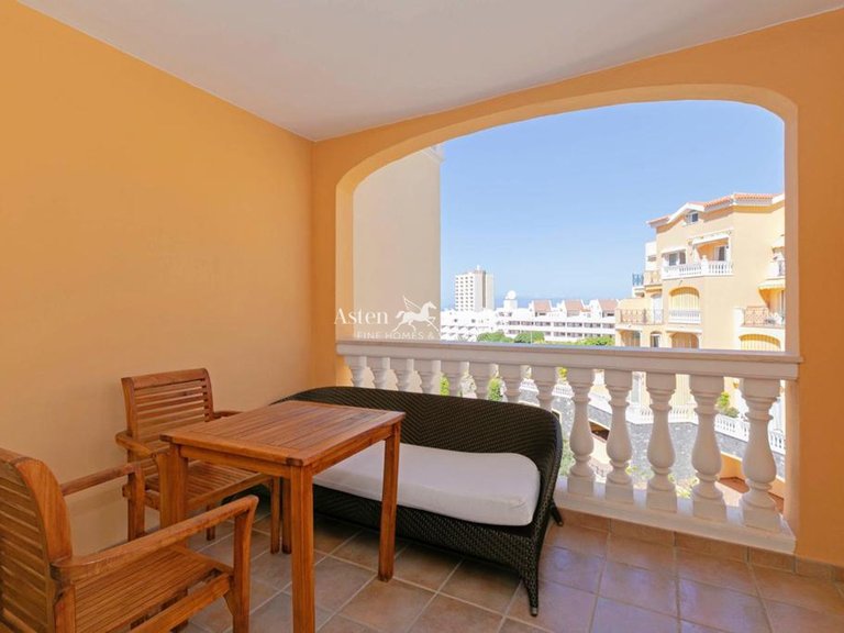 Apartment for Sale in Los Cristianos, Tenerife 2
