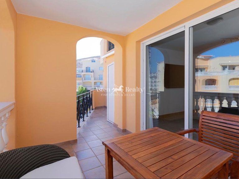Apartment for Sale in Los Cristianos, Tenerife 3