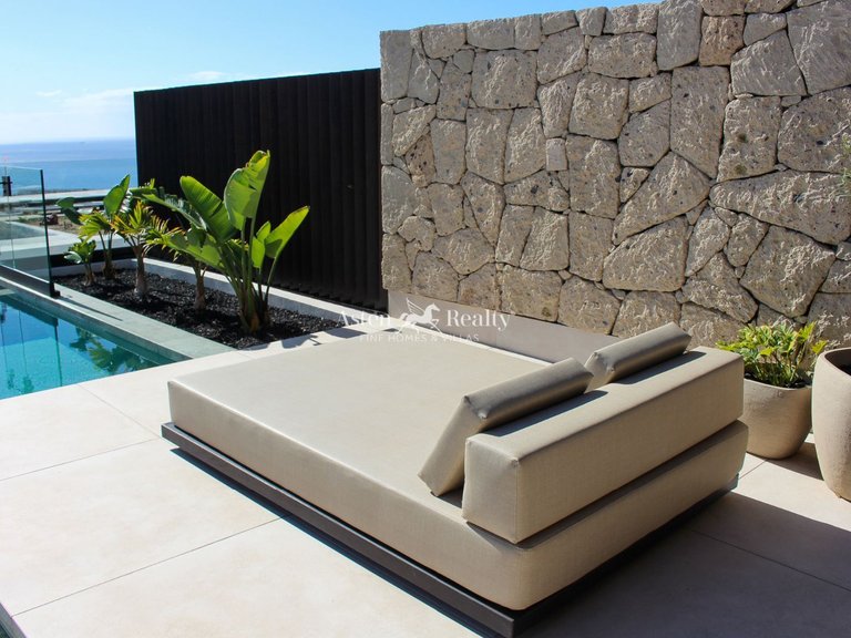 Villa for Sale in La Caleta, Tenerife 18