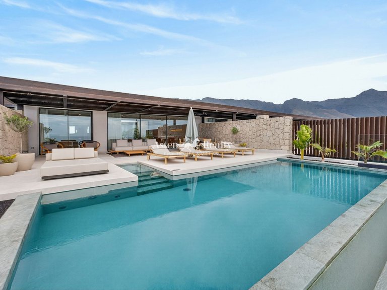 Villa for Sale in La Caleta, Tenerife 7