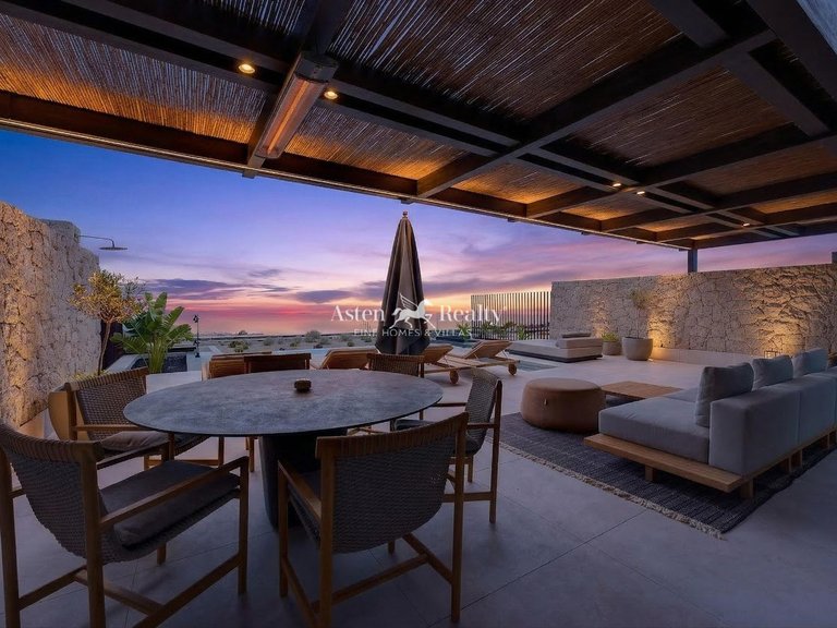 Villa for Sale in La Caleta, Tenerife 25