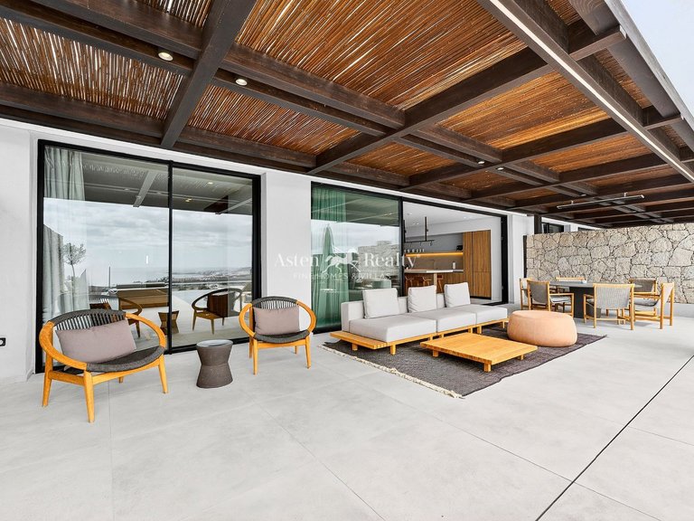 Villa for Sale in La Caleta, Tenerife 30
