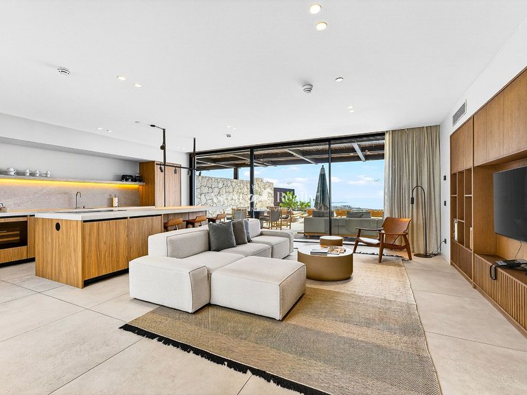 Villa for Sale in La Caleta, Tenerife 32