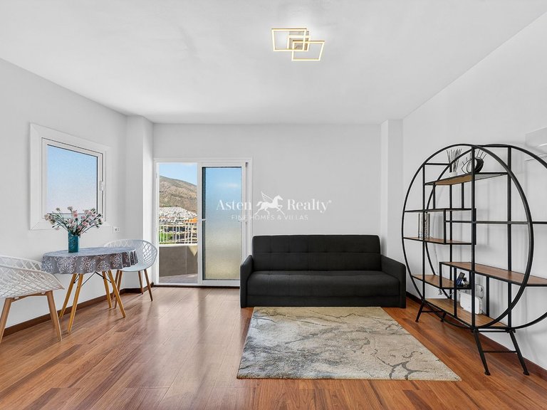 Apartment for Sale in Los Cristianos, Tenerife 7