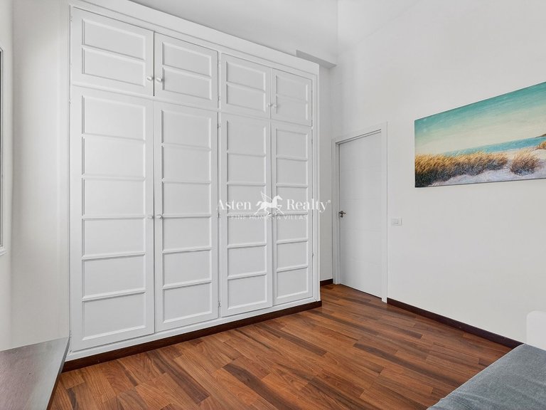 Apartment for Sale in Los Cristianos, Tenerife 12
