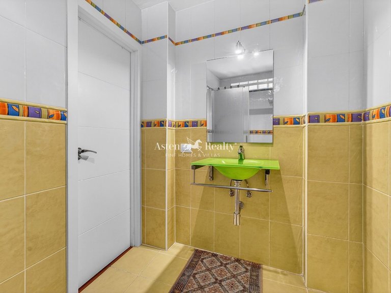 Apartment for Sale in Los Cristianos, Tenerife 15