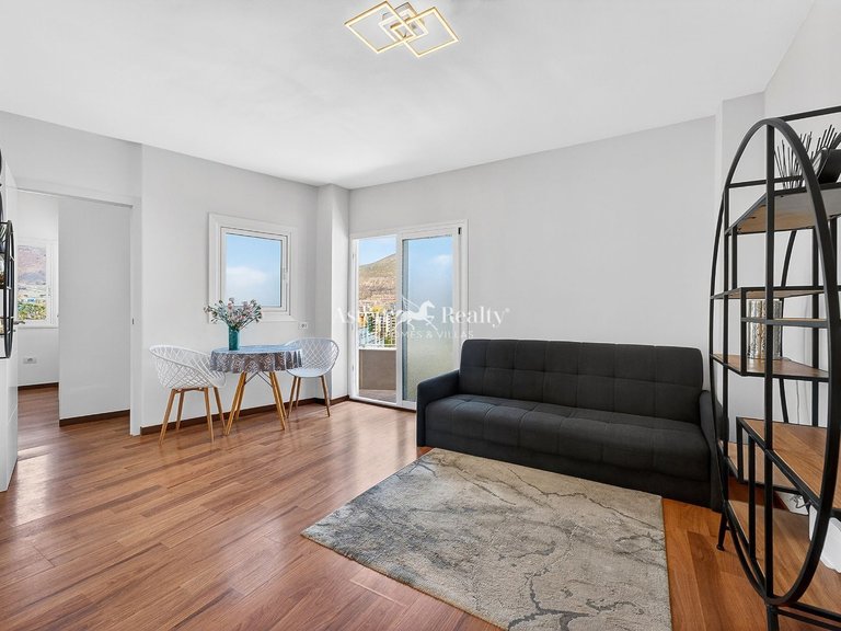 Apartment for Sale in Los Cristianos, Tenerife 4