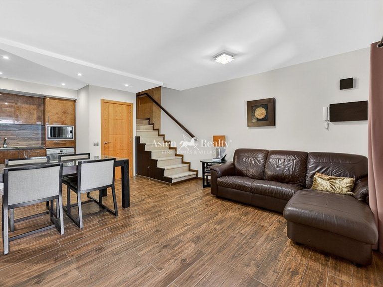 Town House for Sale in Torviscas Bajo, Tenerife 2