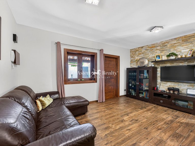 Town House for Sale in Torviscas Bajo, Tenerife 4