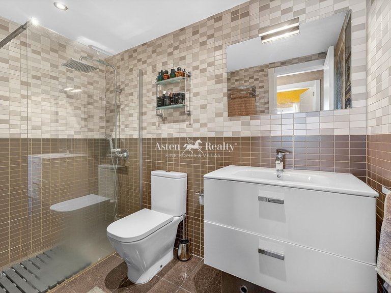 Town House for Sale in Torviscas Bajo, Tenerife 13