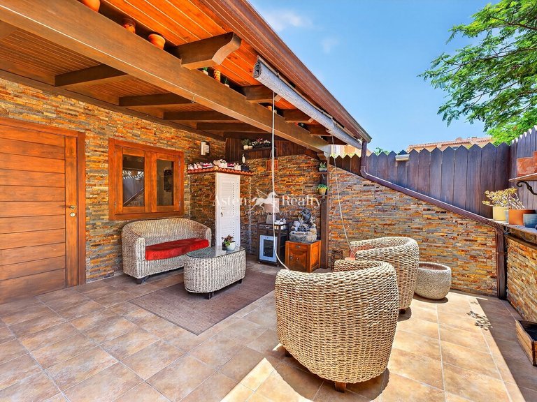 Town House for Sale in Torviscas Bajo, Tenerife 1