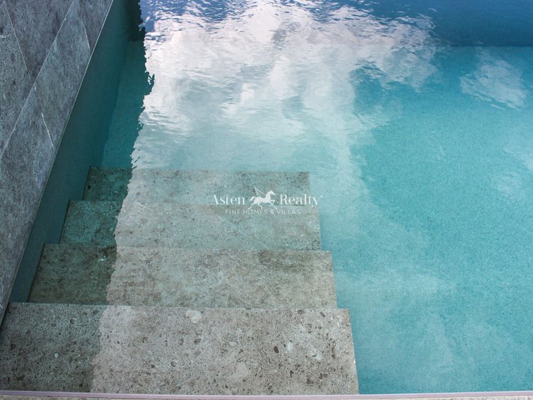 Villa for Sale in La Caleta, Tenerife 5