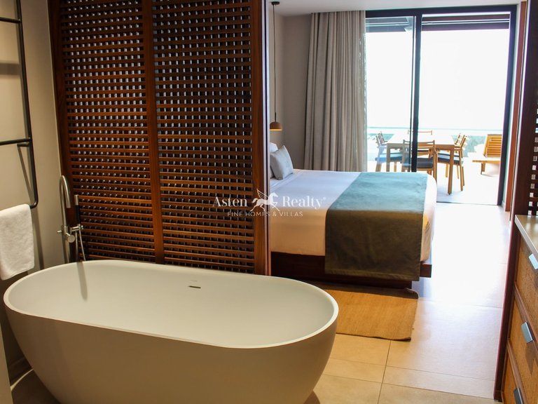 Villa for Sale in La Caleta, Tenerife 15