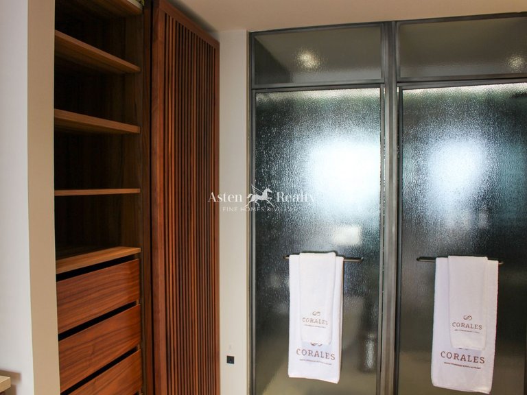 Villa for Sale in La Caleta, Tenerife 22