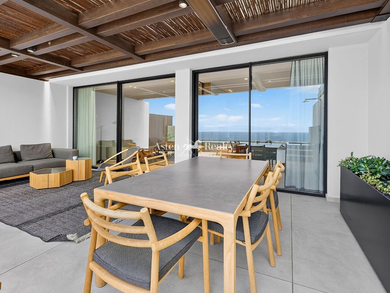 Villa for Sale in La Caleta, Tenerife 4