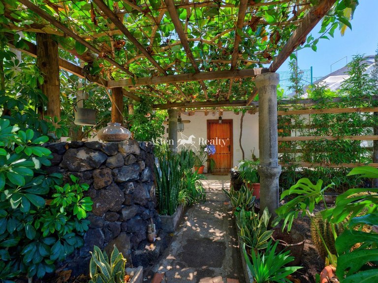 Villa for Sale in Guia De Isora, Tenerife 23