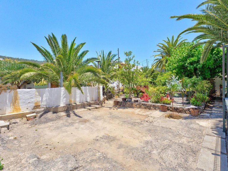 Villa for Sale in Guia De Isora, Tenerife 37