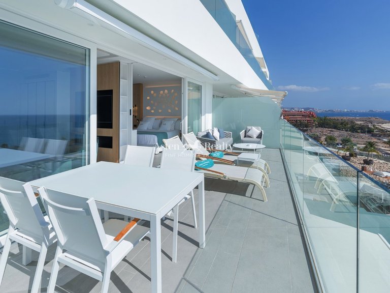 Apartment for Sale in La Caleta, Tenerife 3