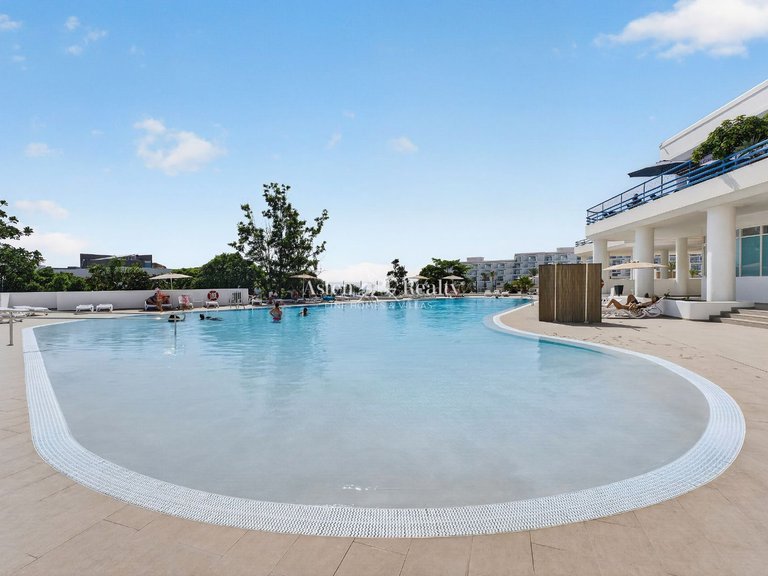 Apartment for Sale in Playa Paraíso, Tenerife 16