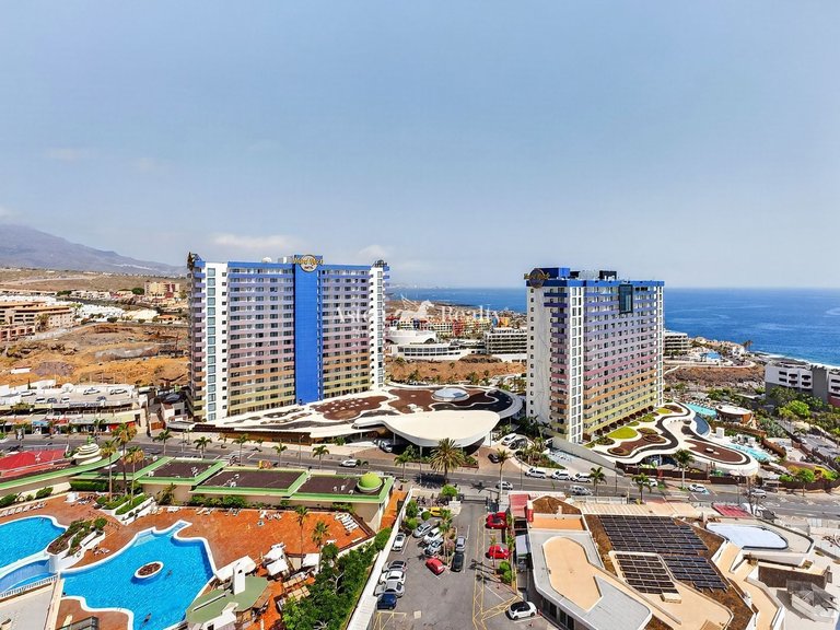 Apartment for Sale in Playa Paraíso, Tenerife 2