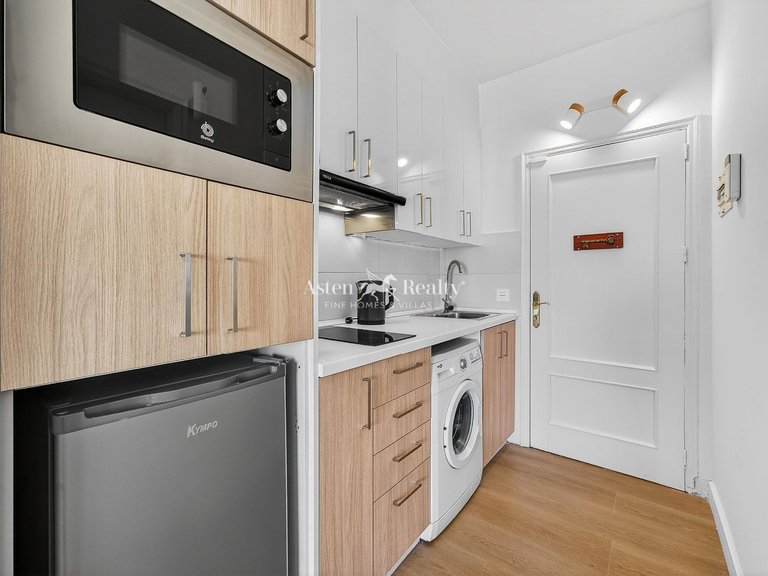 Apartment for Sale in Playa Paraíso, Tenerife 13