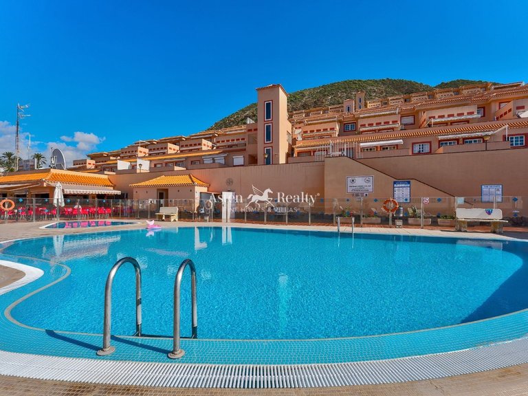 Apartment for Sale in Los Cristianos, Tenerife 17