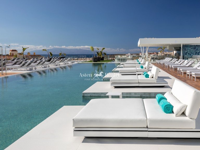 Apartment for Sale in La Caleta, Tenerife 14