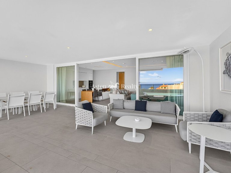 Apartment for Sale in La Caleta, Tenerife 4