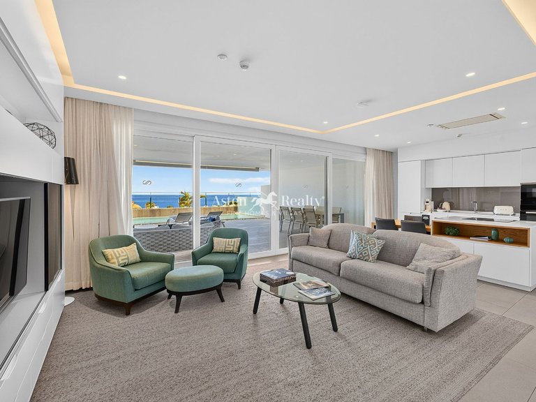 Apartment for Sale in La Caleta, Tenerife 5