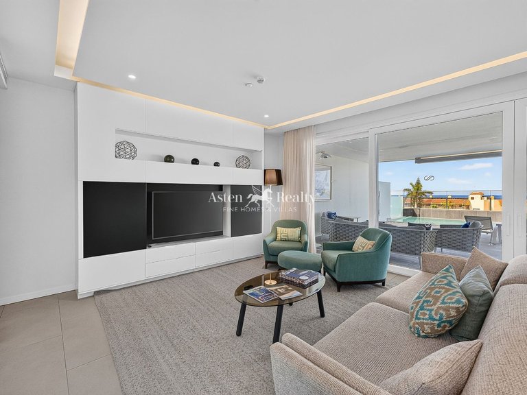 Apartment for Sale in La Caleta, Tenerife 6